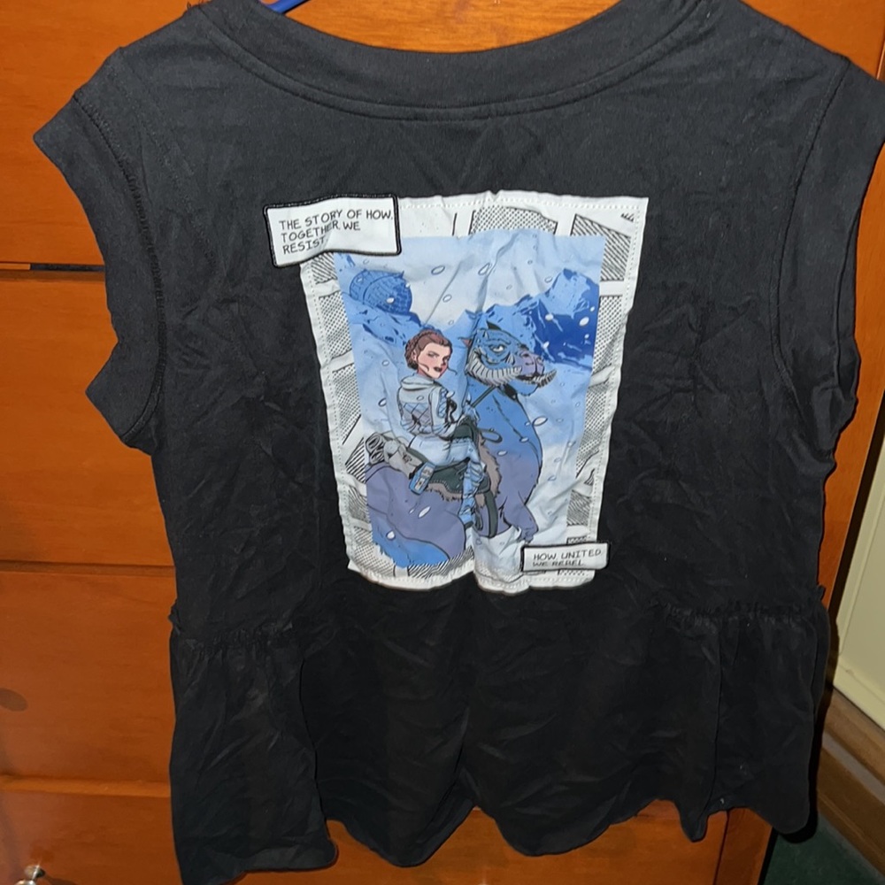 Star Wars top size Small